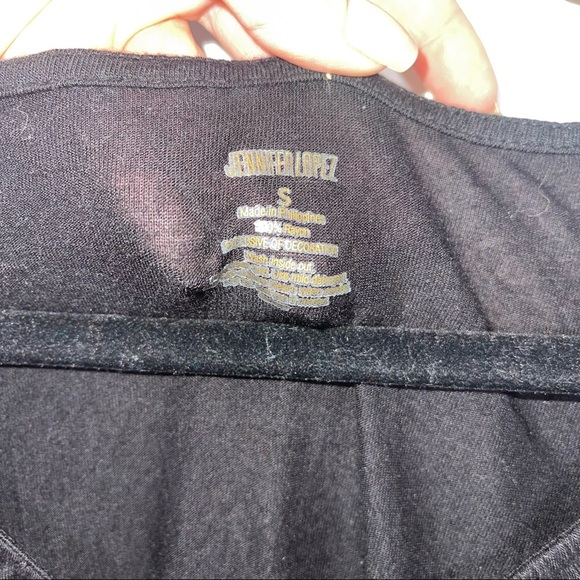 JENNIFER LOPEZ Black V-Neck Short Sleeve Top with Shoulder Ruching S - Picture 4 of 4